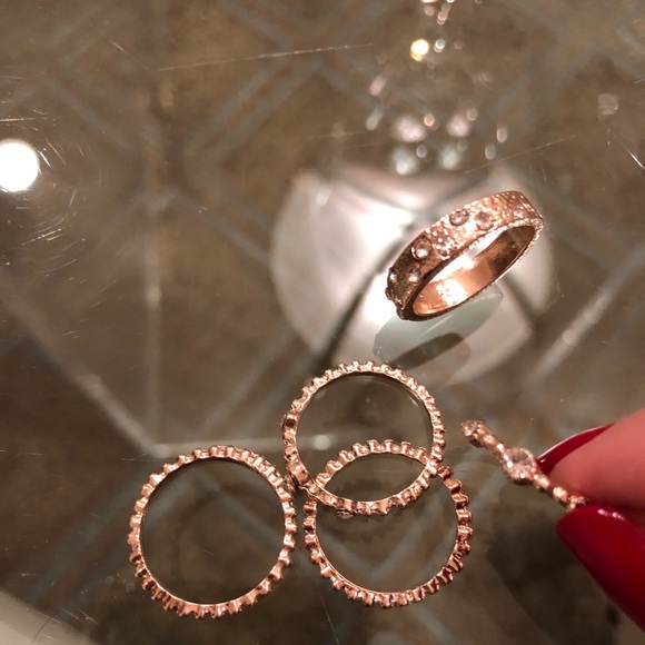 ✨Rose Gold Plated Crystal Stacked Rings✨ - Picture 5 of 6